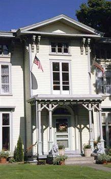 Landmark Cooperstown